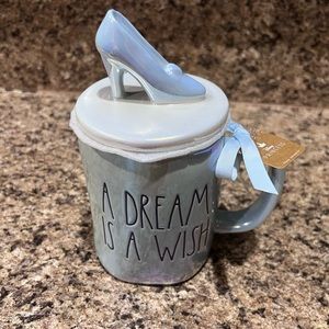 Brand new Rae Dunn Disney Cinderella mug